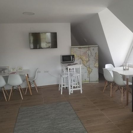 Autentic Adorabil Apartment Albestii Paminteni Екстериор снимка