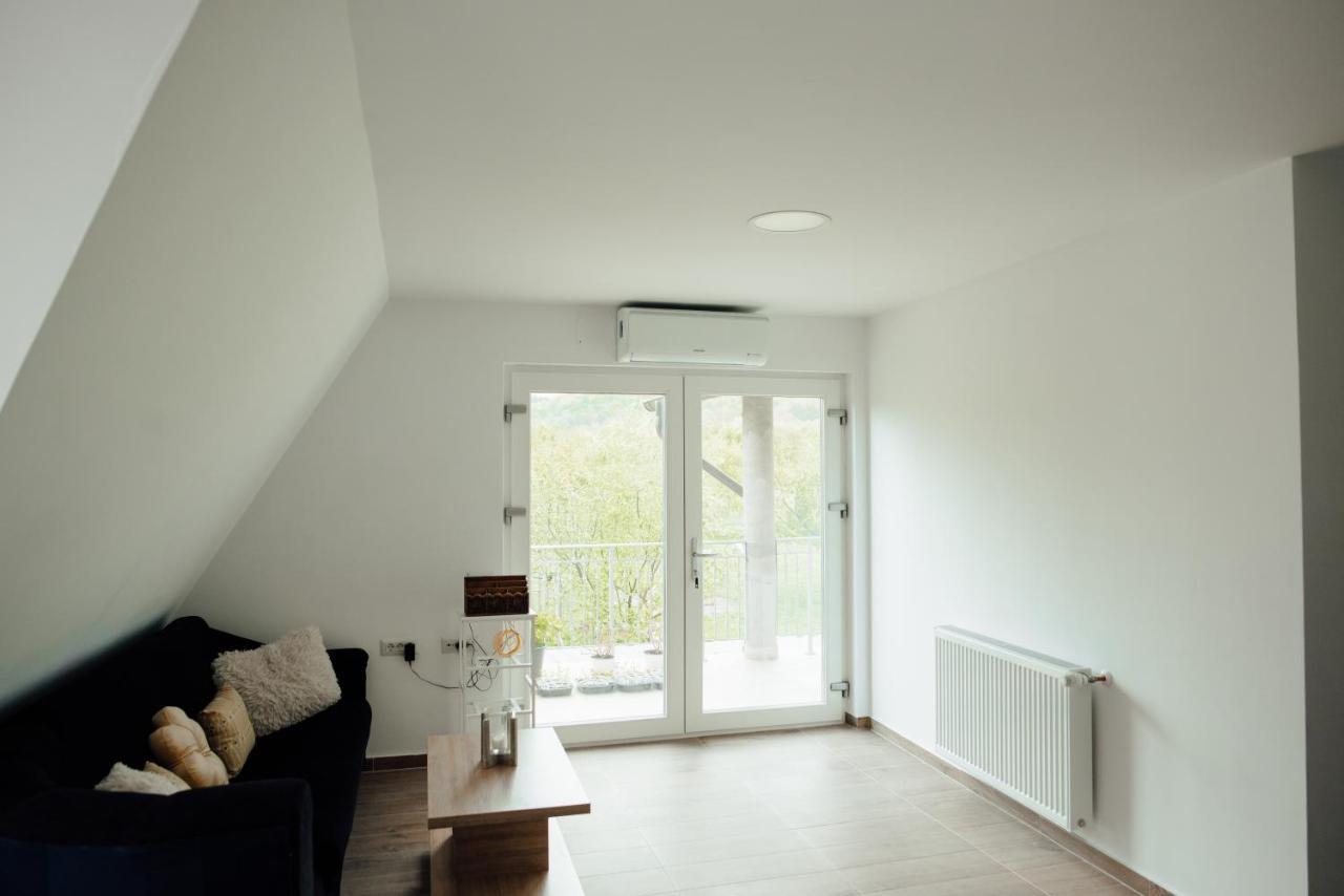 Autentic Adorabil Apartment Albestii Paminteni Екстериор снимка