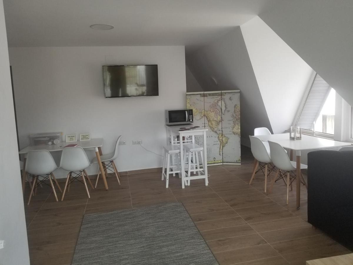 Autentic Adorabil Apartment Albestii Paminteni Екстериор снимка